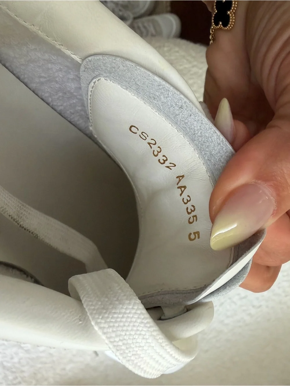 Dolce & Gabbana White Leather Low-Top Sneakers with Logo Trim